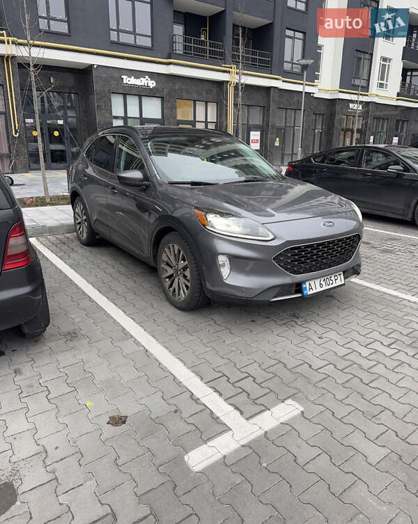 Позашляховик / Кросовер Ford Escape 2021 в Ірпені