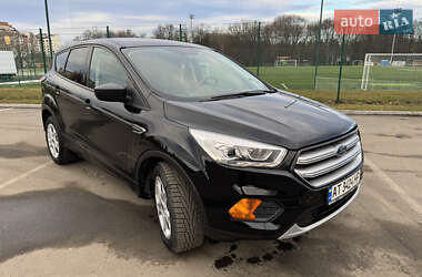 Внедорожник / Кроссовер Ford Escape 2016 в 
