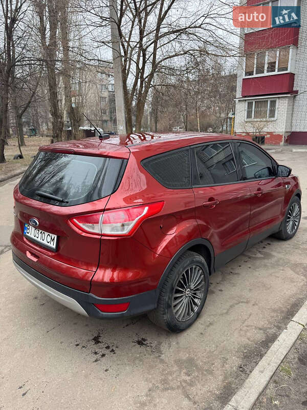 Внедорожник / Кроссовер Ford Escape 2015 в Кременчуге