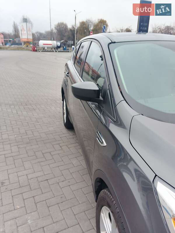 Внедорожник / Кроссовер Ford Escape 2019 в Каменском фото 5 Внедорожник / Кроссовер Ford Escape 2019 в Каменском