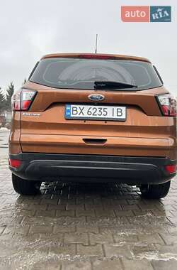 Позашляховик / Кросовер Ford Escape 2017 в Хмельницькому