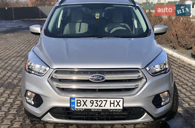 Внедорожник / Кроссовер Ford Escape 2018 в Хмельницком