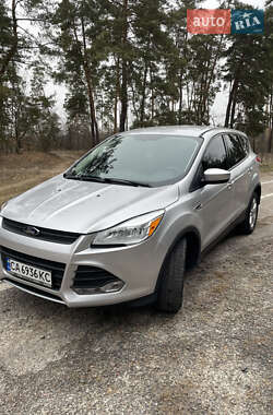 Внедорожник / Кроссовер Ford Escape 2014 в 