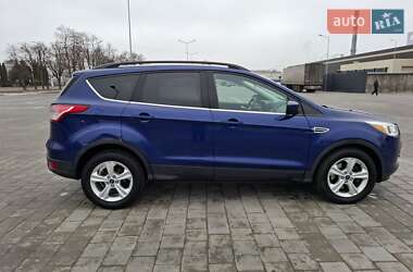 Позашляховик / Кросовер Ford Escape 2015 в Черкасах