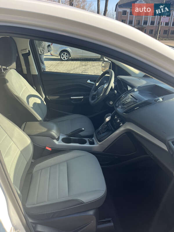 Внедорожник / Кроссовер Ford Escape 2014 в Трускавце