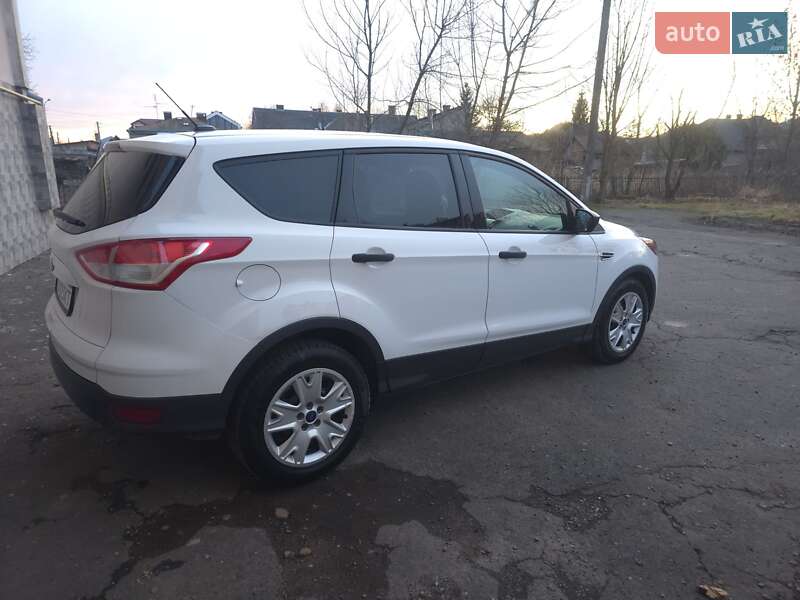 Внедорожник / Кроссовер Ford Escape 2013 в Жовкве