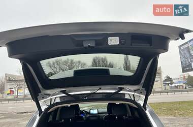 Внедорожник / Кроссовер Ford Escape 2020 в 