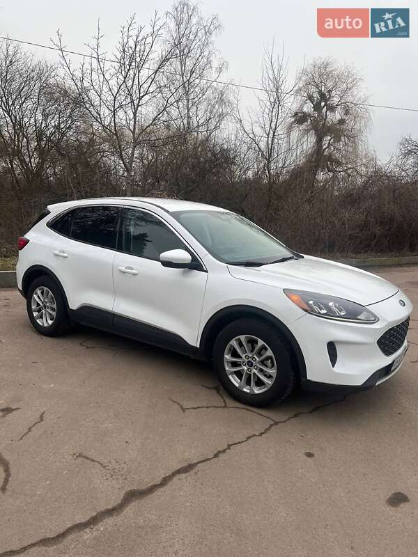 Внедорожник / Кроссовер Ford Escape 2021 в Житомире