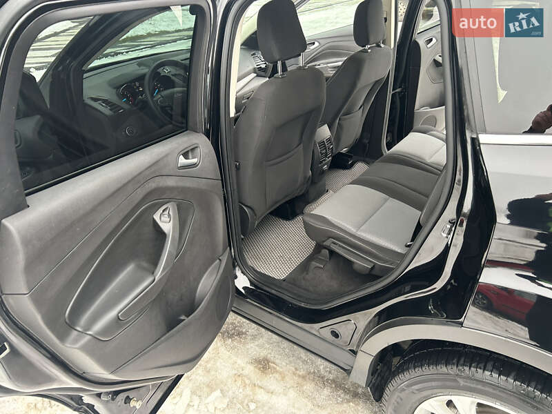 Позашляховик / Кросовер Ford Escape 2018 в Львові