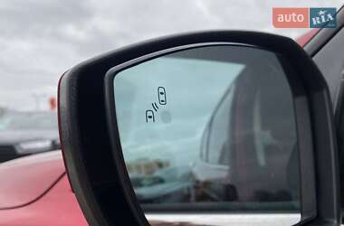Внедорожник / Кроссовер Ford Escape 2019 в 