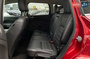 Внедорожник / Кроссовер Ford Escape 2019 в 
