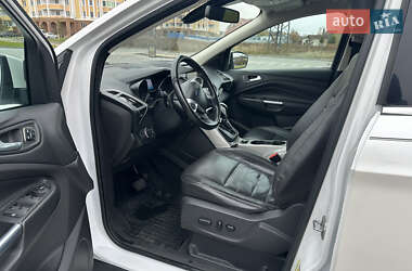 Внедорожник / Кроссовер Ford Escape 2012 в 