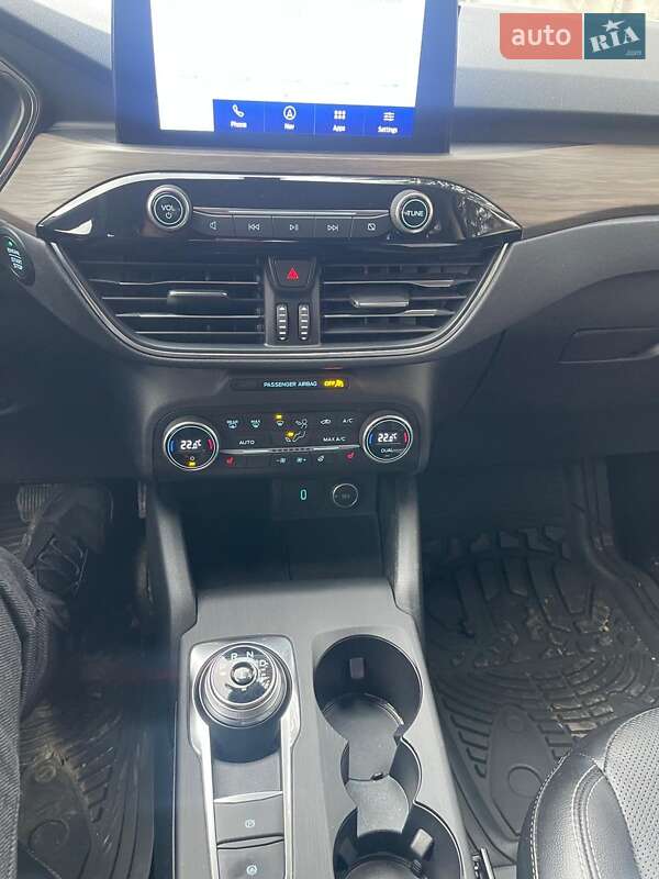 Внедорожник / Кроссовер Ford Escape 2019 в Хмельницком