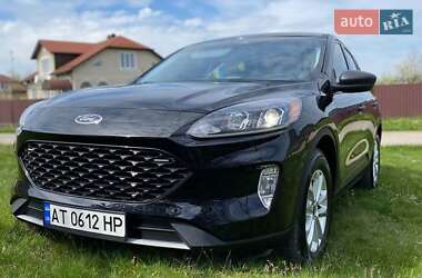 Позашляховик / Кросовер Ford Escape 2021 в Києві