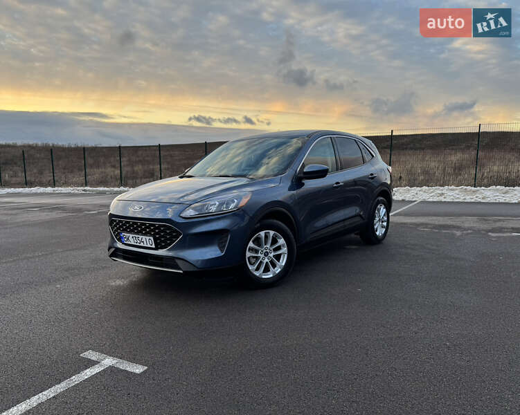 Внедорожник / Кроссовер Ford Escape 2020 в Ровно фото 8 Внедорожник / Кроссовер Ford Escape 2020 в Ровно