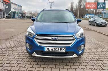 Внедорожник / Кроссовер Ford Escape 2017 в Николаеве