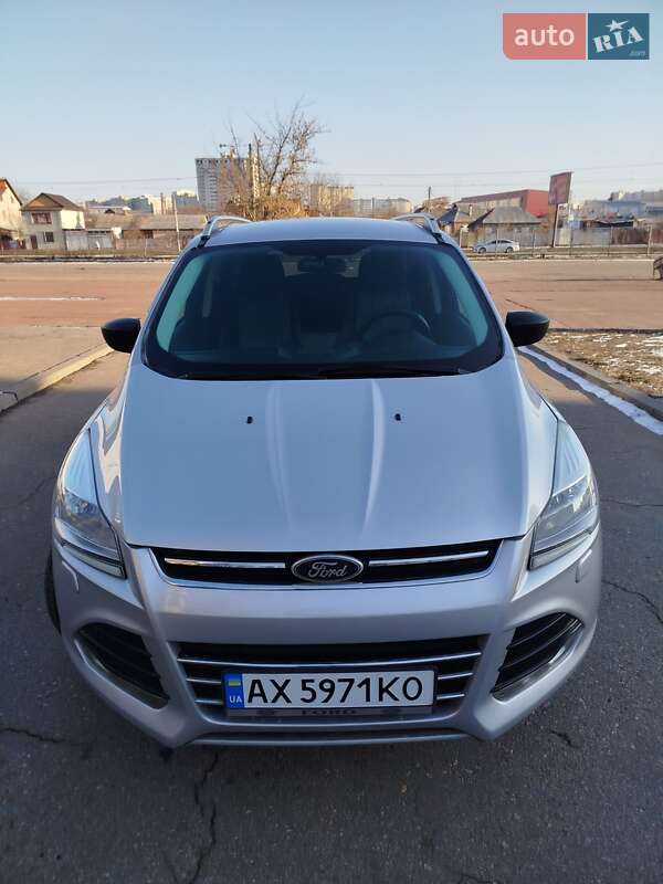 Позашляховик / Кросовер Ford Escape 2013 в Харкові