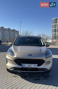 Внедорожник / Кроссовер Ford Escape 2020 в 