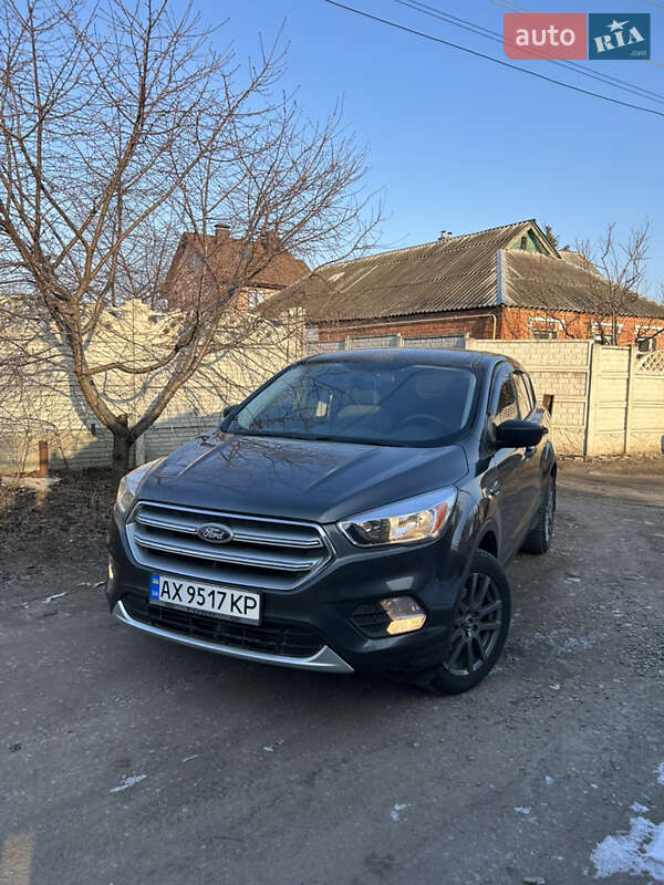 Ford Escape 2017