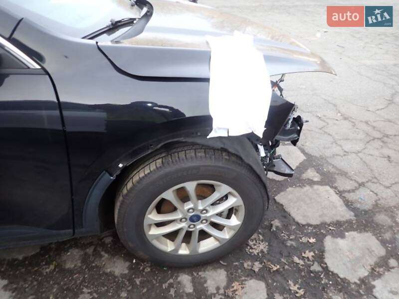 Внедорожник / Кроссовер Ford Escape 2021 в Киеве