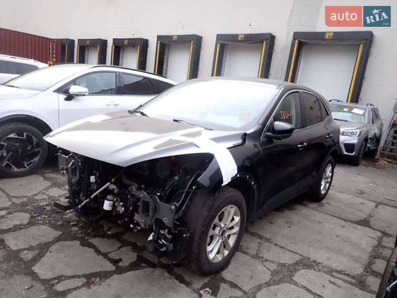 Внедорожник / Кроссовер Ford Escape 2021 в Киеве