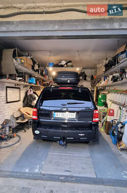 Внедорожник / Кроссовер Ford Escape 2010 в 