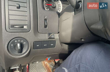 Внедорожник / Кроссовер Ford Escape 2010 в 