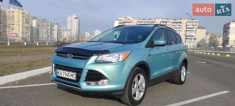 Внедорожник / Кроссовер Ford Escape 2012 в Киеве