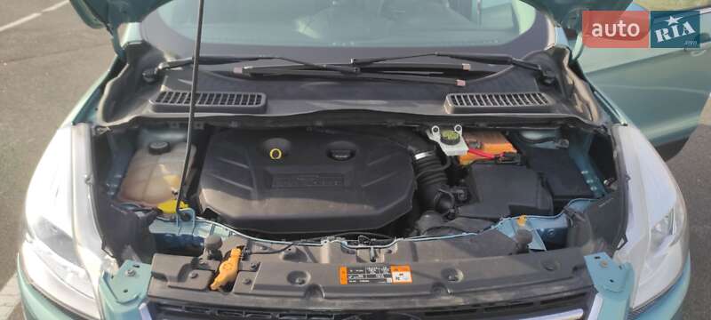 Внедорожник / Кроссовер Ford Escape 2012 в Киеве