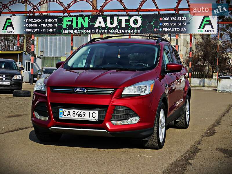 Внедорожник / Кроссовер Ford Escape 2016 в 