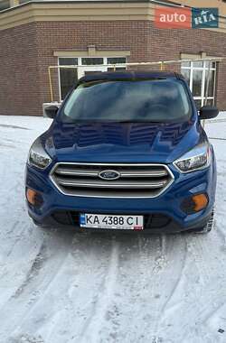 Позашляховик / Кросовер Ford Escape 2017 в Києві