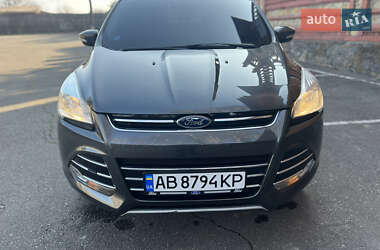 Внедорожник / Кроссовер Ford Escape 2015 в 