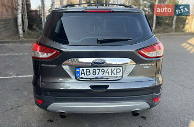 Внедорожник / Кроссовер Ford Escape 2015 в 
