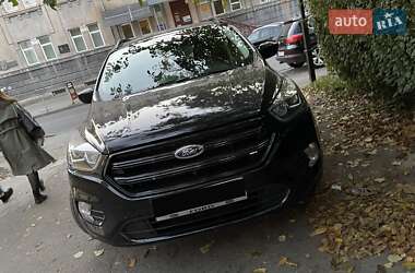 Позашляховик / Кросовер Ford Escape 2019 в Рівному