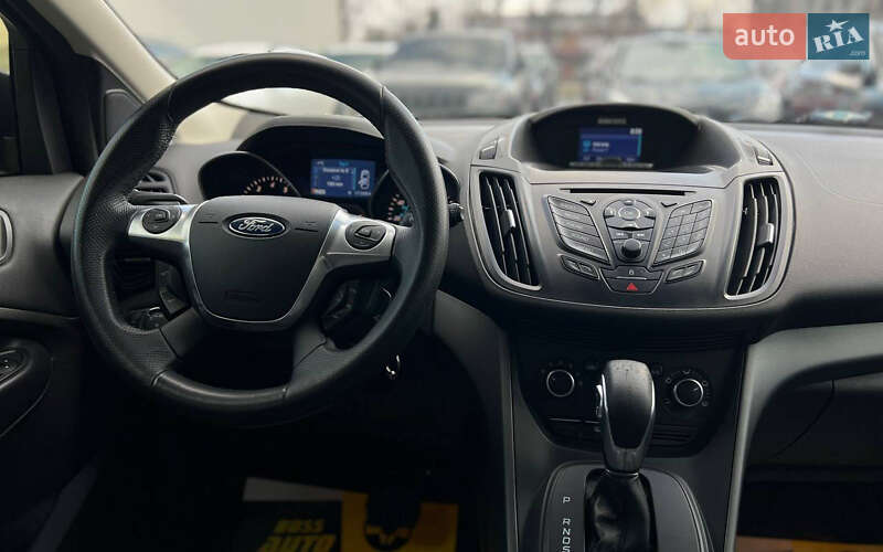 Позашляховик / Кросовер Ford Escape 2014 в Івано-Франківську