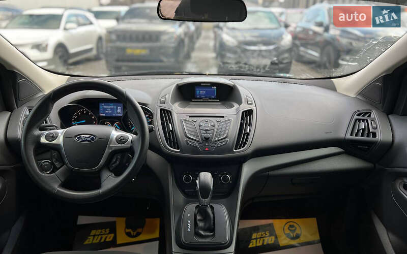 Позашляховик / Кросовер Ford Escape 2014 в Івано-Франківську