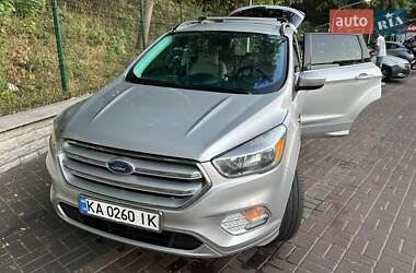 Позашляховик / Кросовер Ford Escape 2018 в Києві