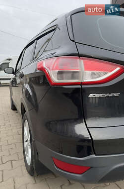 Внедорожник / Кроссовер Ford Escape 2014 в Хмельницком