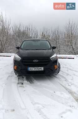 Позашляховик / Кросовер Ford Escape 2017 в Харкові