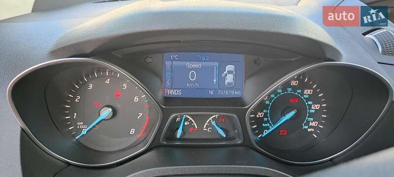 Позашляховик / Кросовер Ford Escape 2014 в Чернівцях