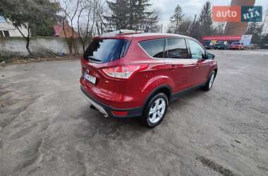 Внедорожник / Кроссовер Ford Escape 2015 в Золочеве