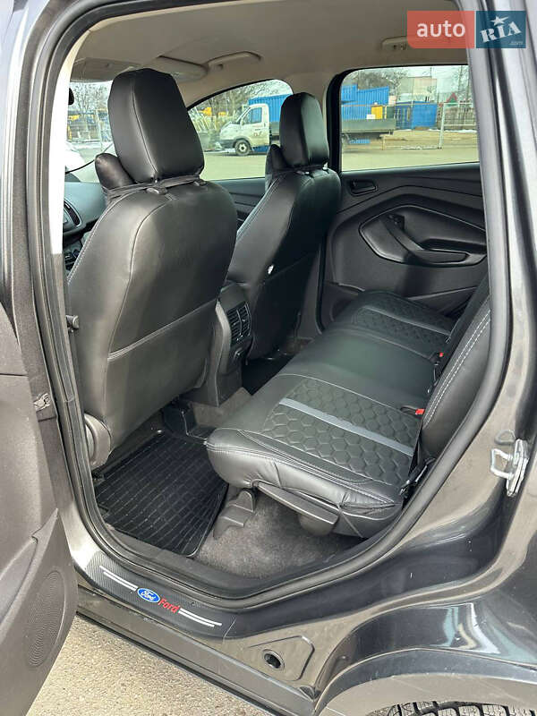 Позашляховик / Кросовер Ford Escape 2019 в Дніпрі