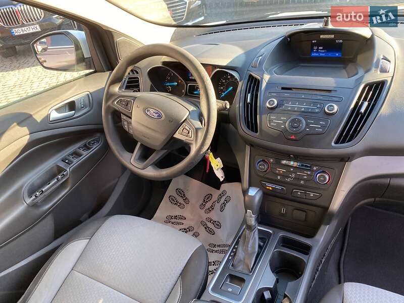 Внедорожник / Кроссовер Ford Escape 2016 в Львове