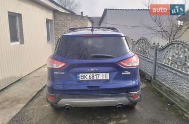 Позашляховик / Кросовер Ford Escape 2014 в 