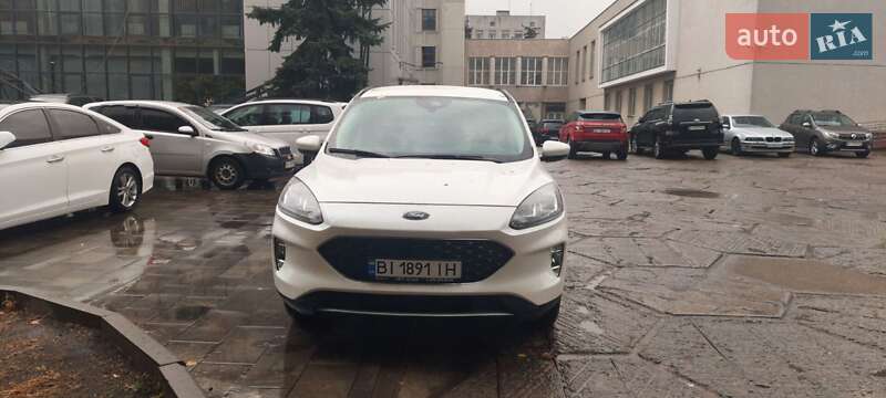 Внедорожник / Кроссовер Ford Escape 2022 в Полтаве