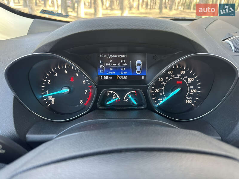 Внедорожник / Кроссовер Ford Escape 2018 в Сумах