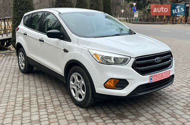 Внедорожник / Кроссовер Ford Escape 2017 в Трускавце