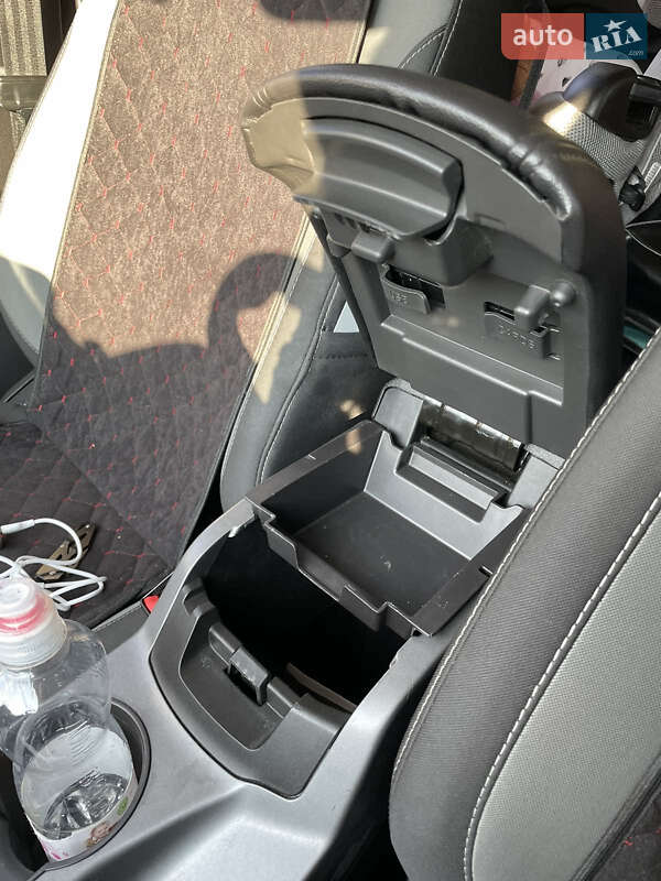 Внедорожник / Кроссовер Ford Escape 2014 в Ужгороде фото 15 Внедорожник / Кроссовер Ford Escape 2014 в Ужгороде