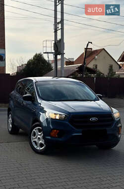Внедорожник / Кроссовер Ford Escape 2017 в Львове