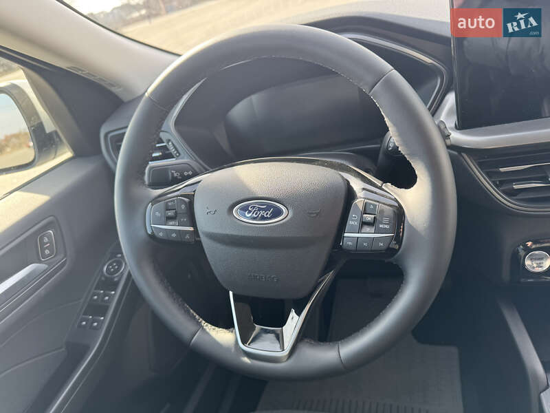 Внедорожник / Кроссовер Ford Escape 2023 в Полонном